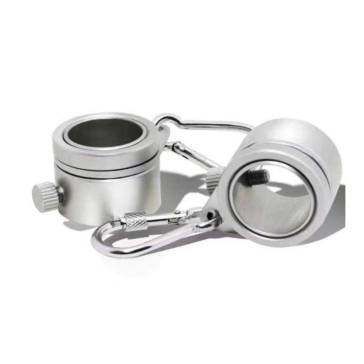 pair-of-metal-flag-rings
